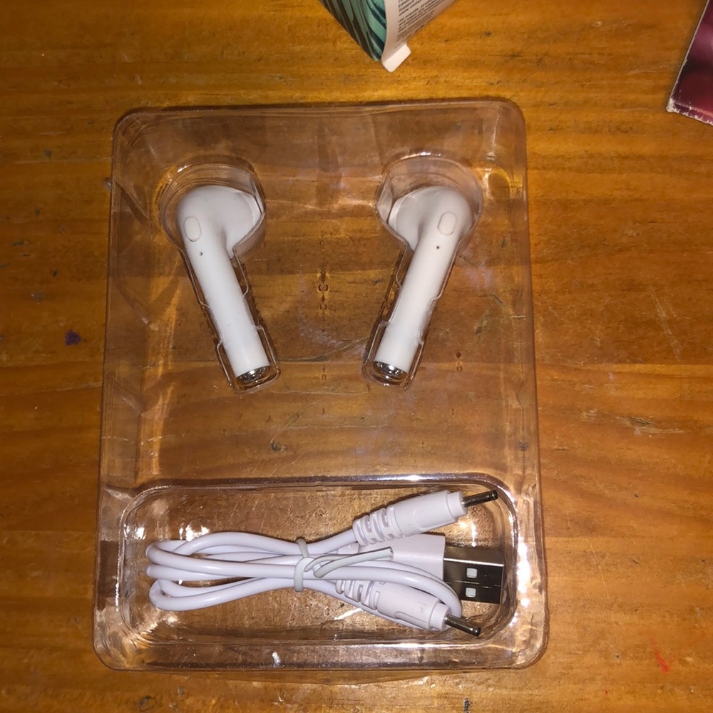 Ear buds